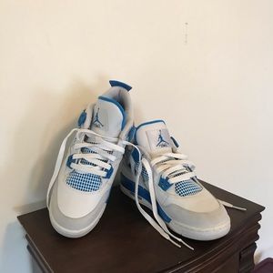 Youth Jordan 4S retro military blue 2012